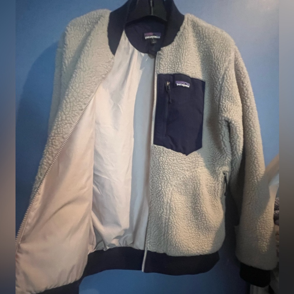 Men’s Patagonia Retro-X® Bomber Fleece Sherpa Jacket Medium EUC - Picture 3 of 5